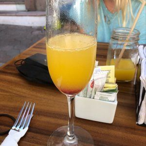 Meet your Posher, Leanne